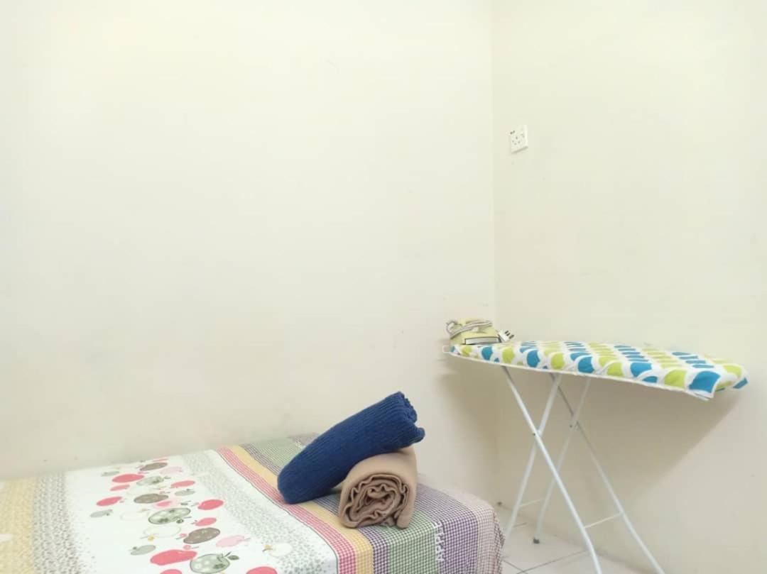 סרי מנג'ונג Kh Homestay Comfy N Calm מראה חיצוני תמונה